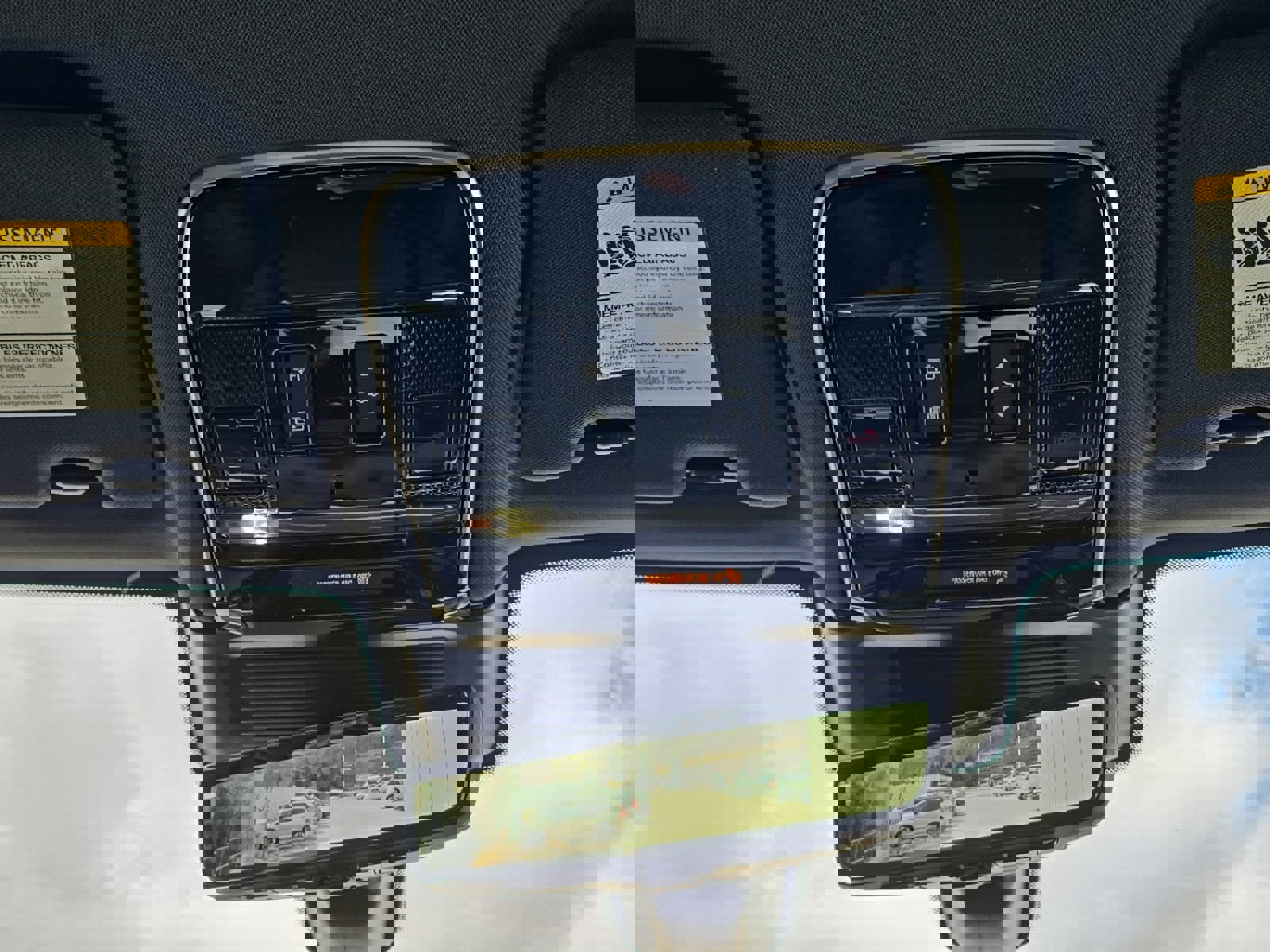 New 2026 Land Rover Range Rover SE image 23