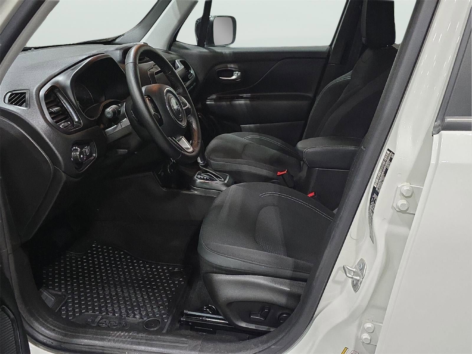 Used 2023 Jeep Renegade Altitude w/ Convenience Group I AWD/4WD image 8