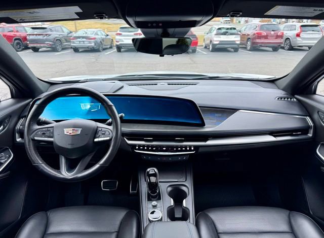 Used 2024 Cadillac XT4 Sport image 24