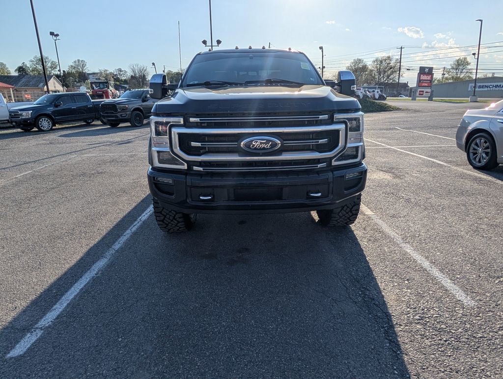 Used 2022 Ford F350 Platinum w/ Tremor Off-Road Package image 9