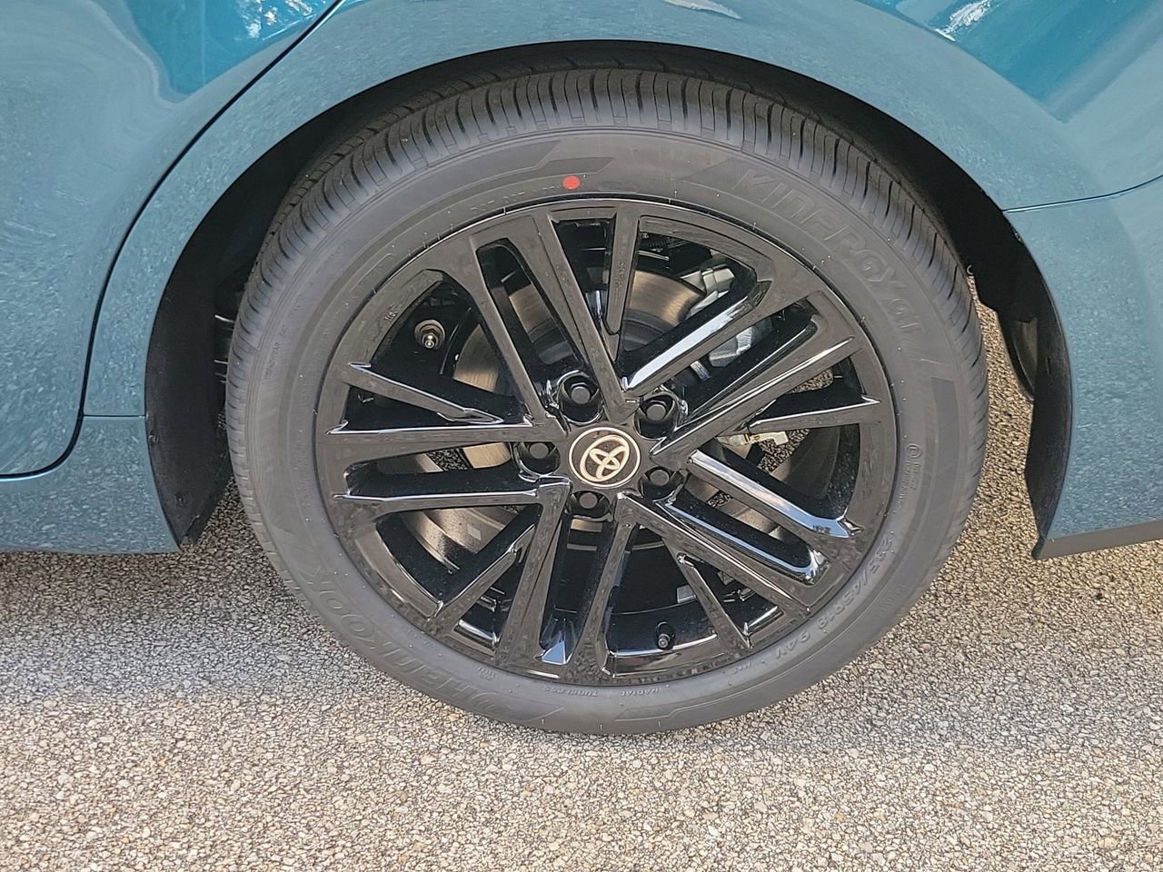 New 2026 Toyota Camry SE FWD image 5