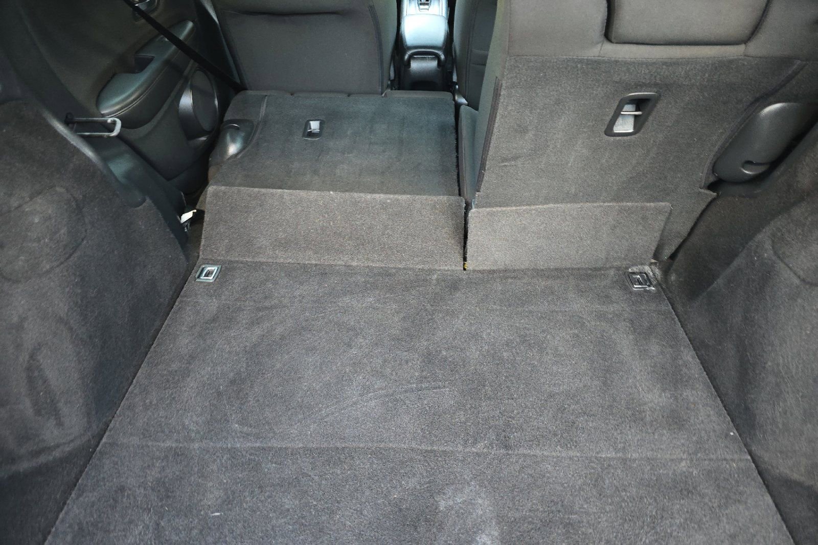 Used 2016 Honda HR-V LX image 19