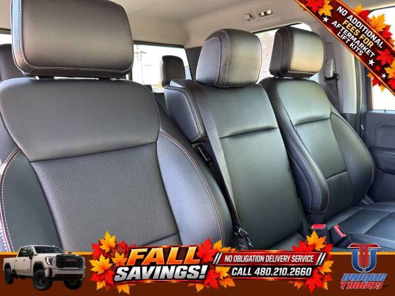 Used 2023 Ford F350 Lariat w/ FX4 Off-Road Package AWD/4WD image 26