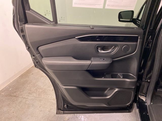 Certified 2025 Honda Pilot EX-L image 21