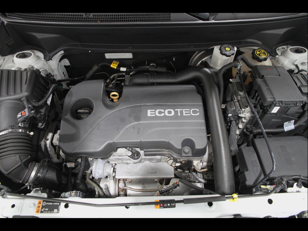 Used 2020 Chevrolet Equinox LS image 19