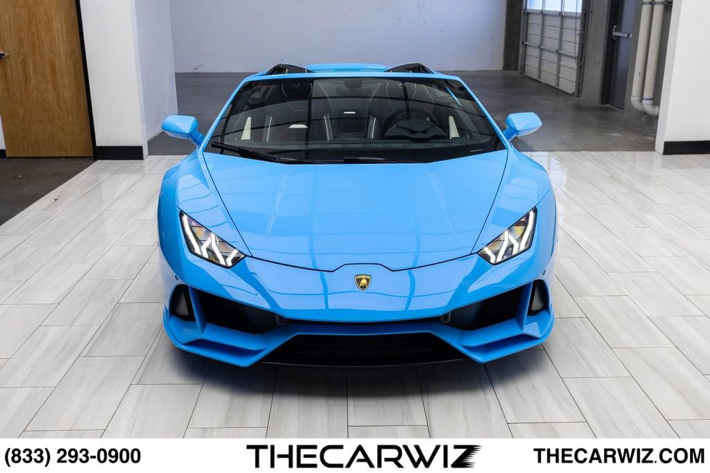 Used 2024 Lamborghini Huracan EVO AWD/4WD image 8