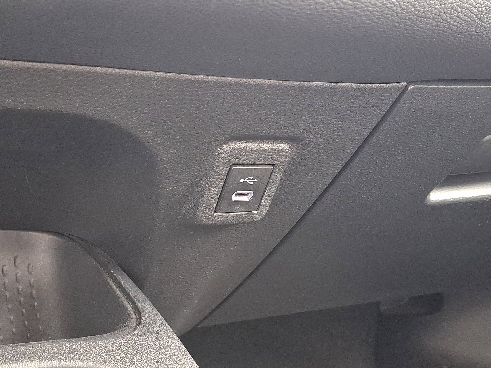 Used 2023 Toyota Corolla LE FWD image 24