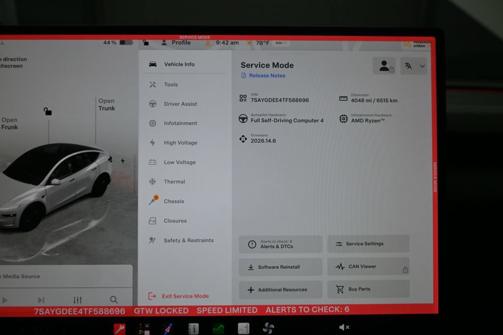 Used 2026 Tesla Model Y Long Range AWD/4WD image 16