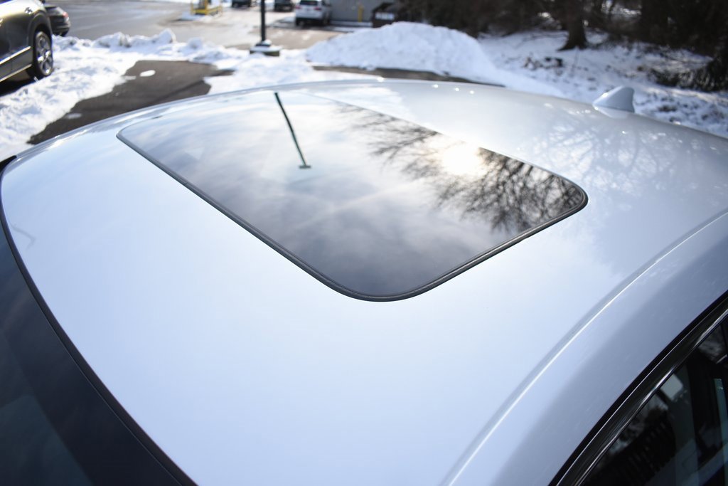 Used 2022 Honda Accord EX-L image 12