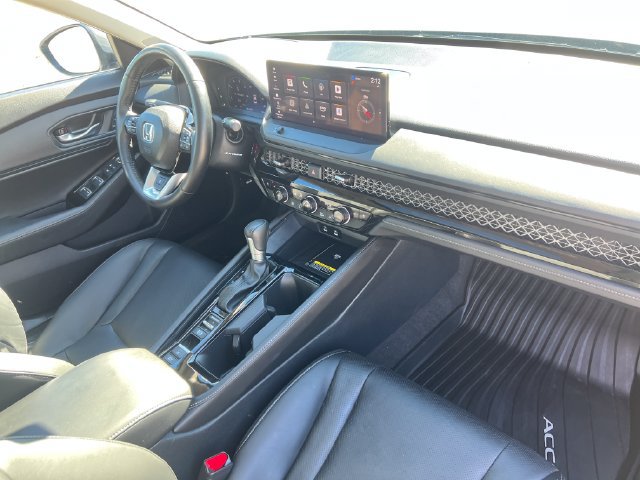 Used 2025 Honda Accord Touring image 37