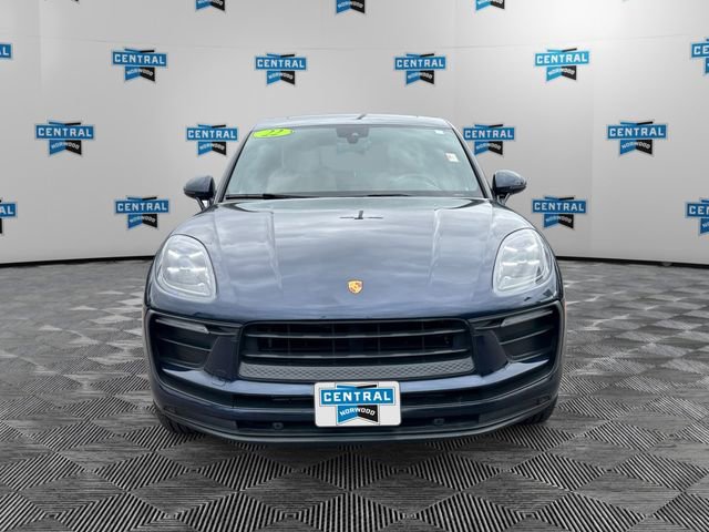 Used 2022 Porsche Macan image 8