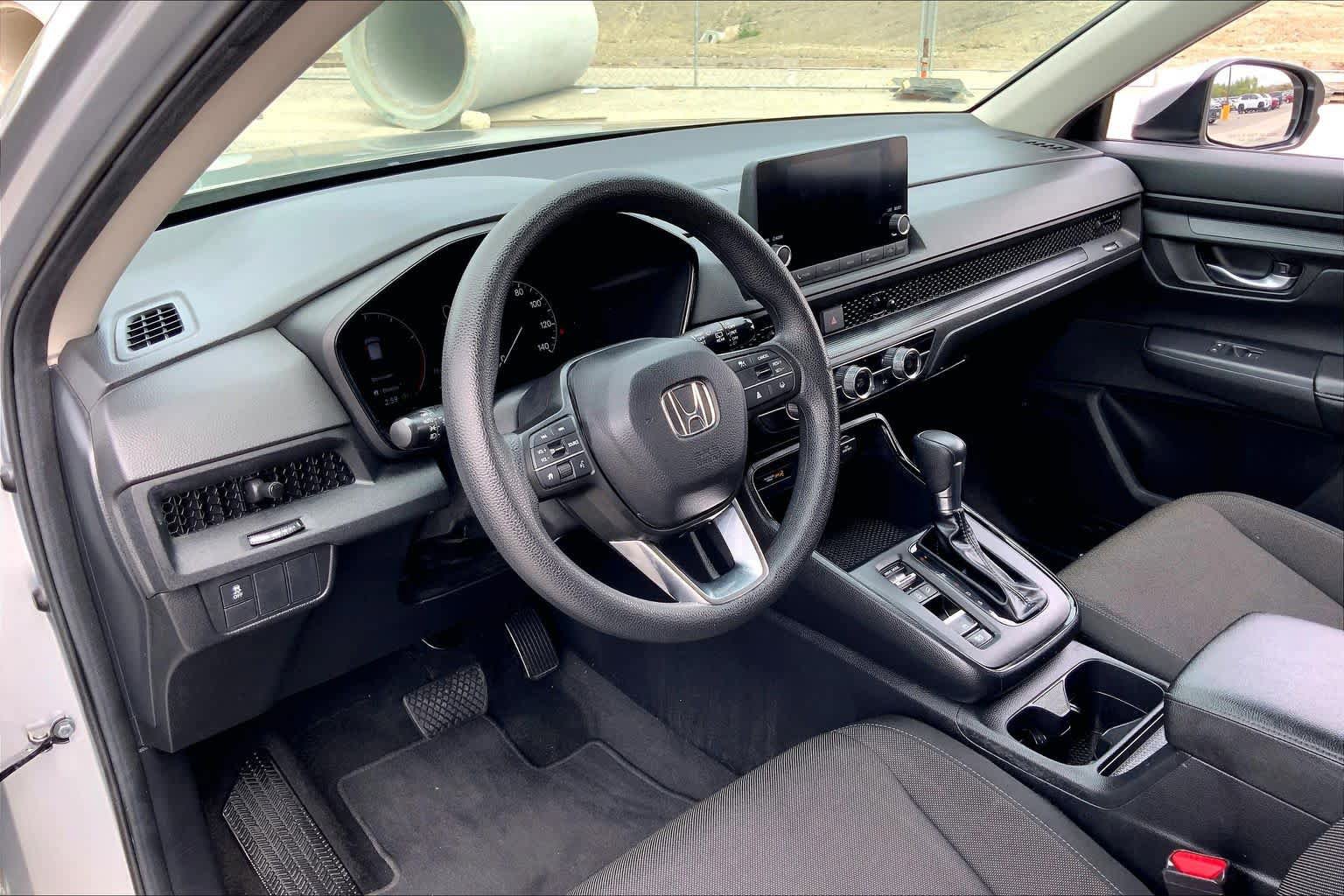 Used 2023 Honda CR-V LX image 17