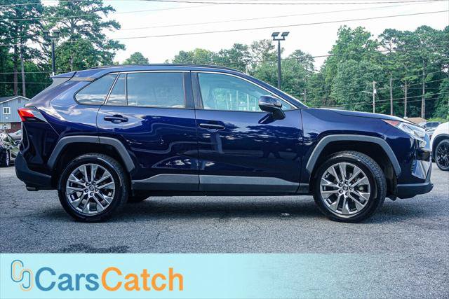 Used 2020 Toyota RAV4 XLE Premium AWD/4WD image 2