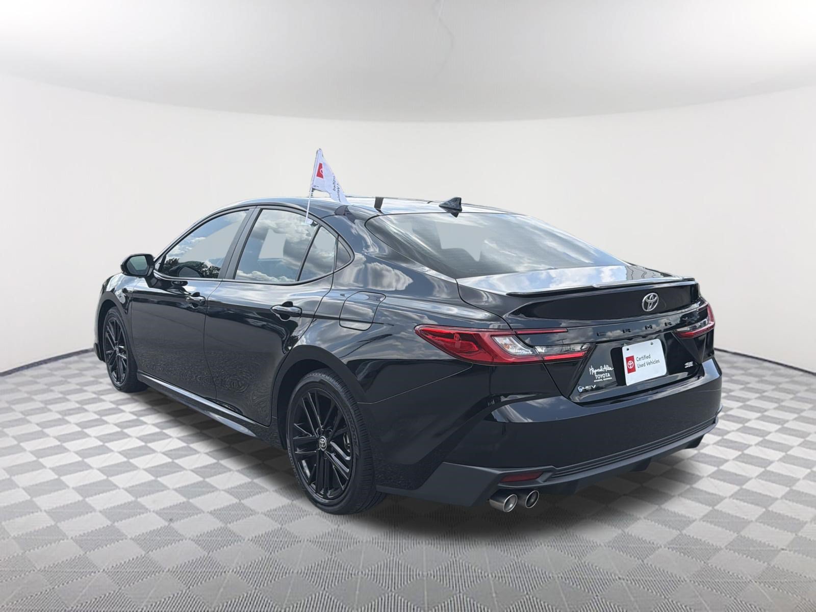 Certified 2025 Toyota Camry SE w/ Convenience Package FWD image 15