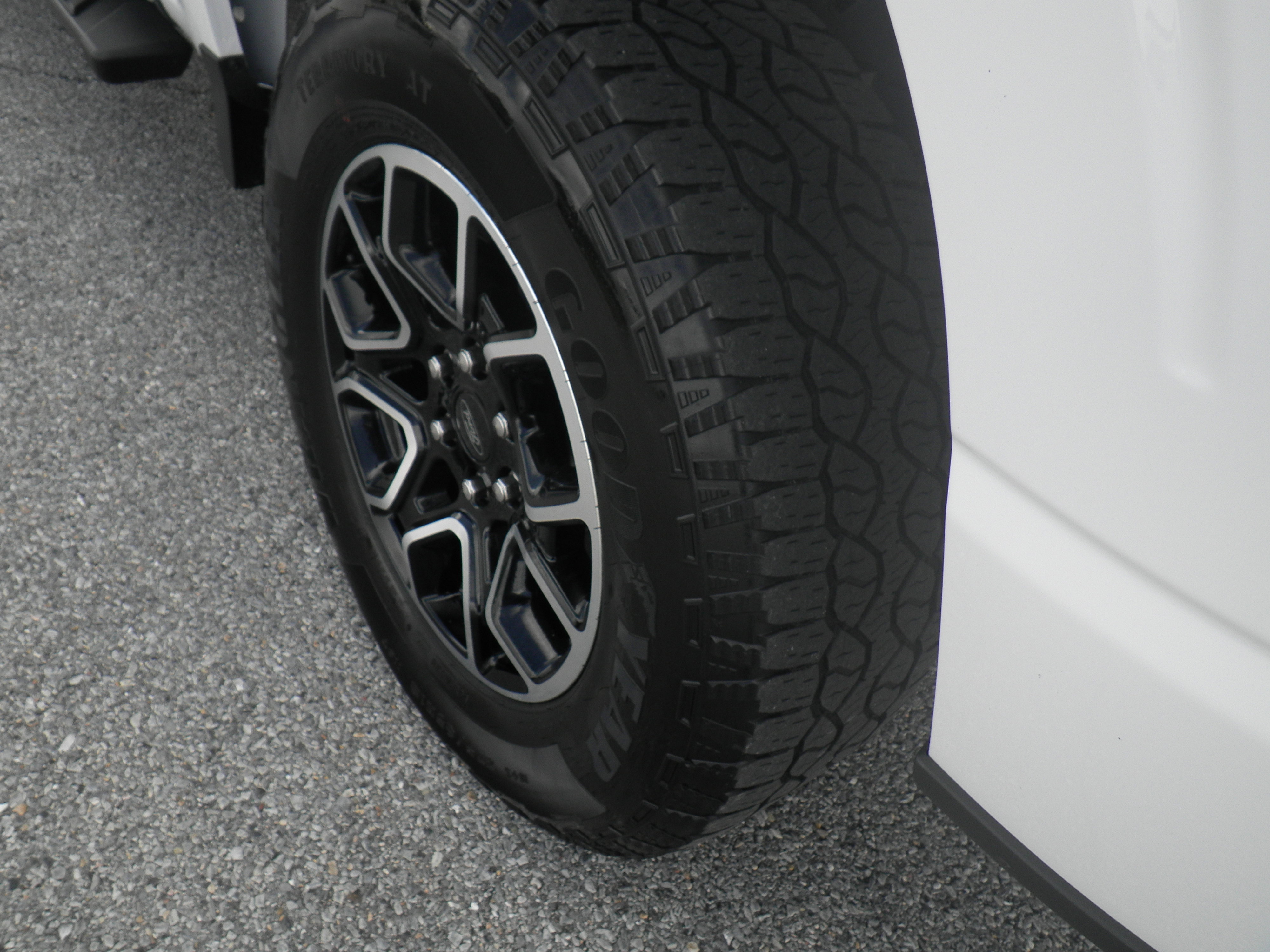 Certified 2022 Ford F150 XLT w/ Equipment Group 302A High image 14