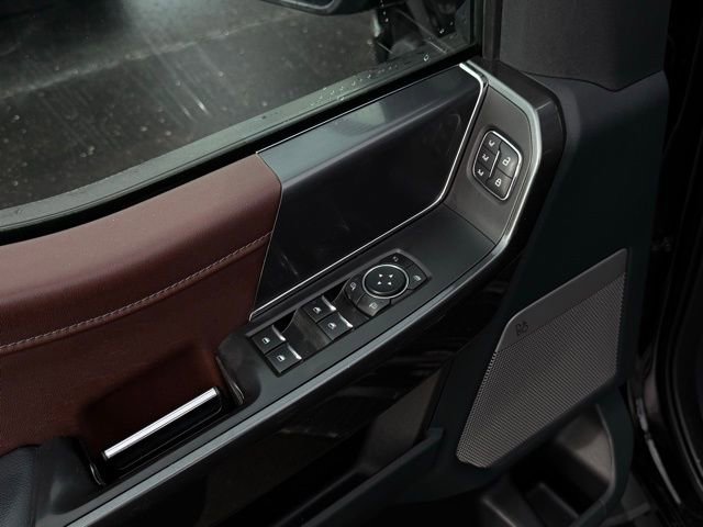 Used 2021 Ford F150 Lariat w/ Equipment Group 502A High image 12