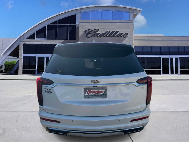 Used 2020 Cadillac XT6 Premium Luxury FWD image 5
