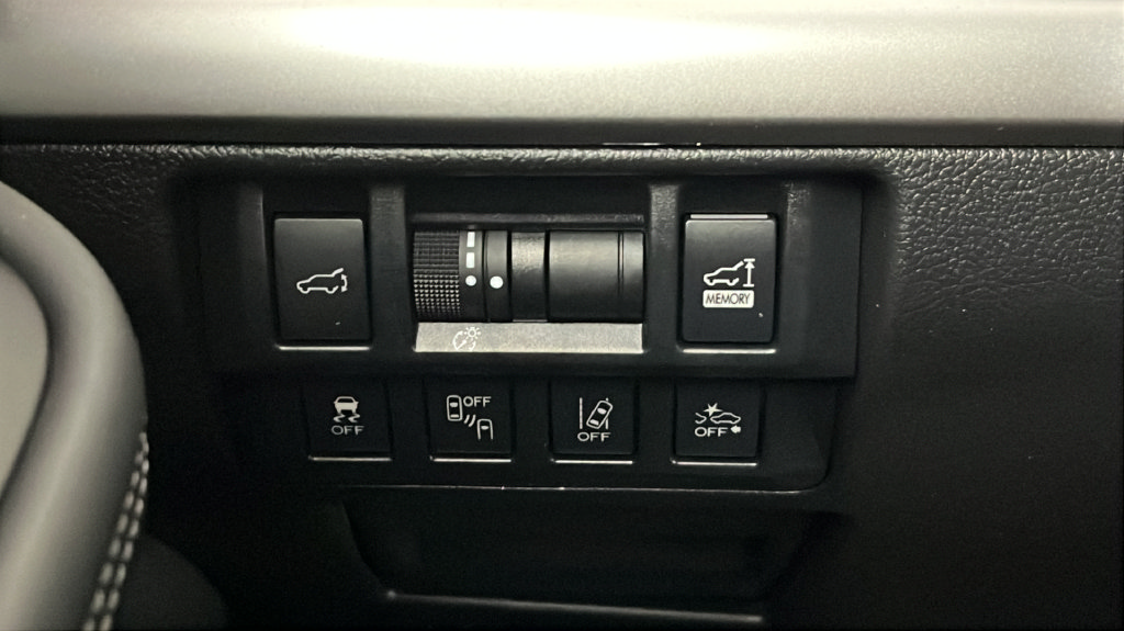 Used 2018 Subaru Outback 2.5i Limited AWD/4WD image 31