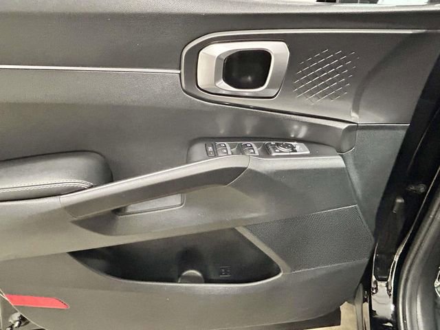 Used 2023 Kia Sorento S w/ Panoramic Sunroof Package FWD image 12