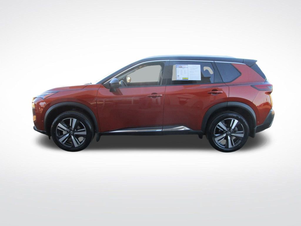 Used 2023 Nissan Rogue SL w/ SL Premium Package FWD image 3