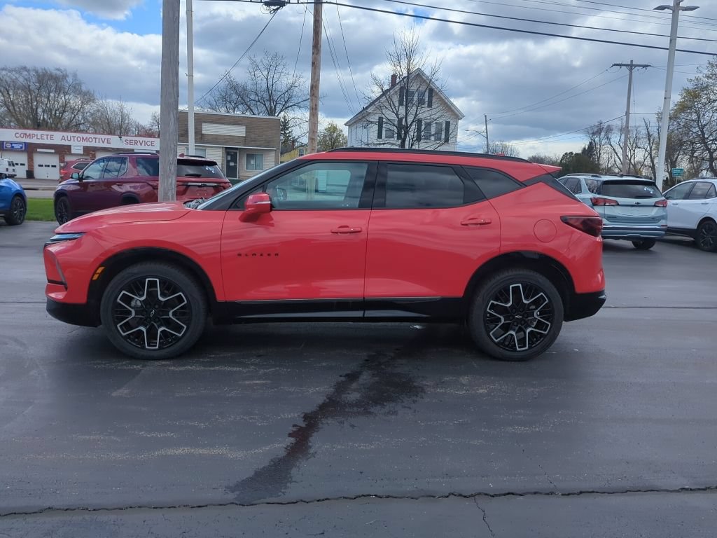 Certified 2023 Chevrolet Blazer RS w/ Enhanced Convenience Package AWD/4WD image 5