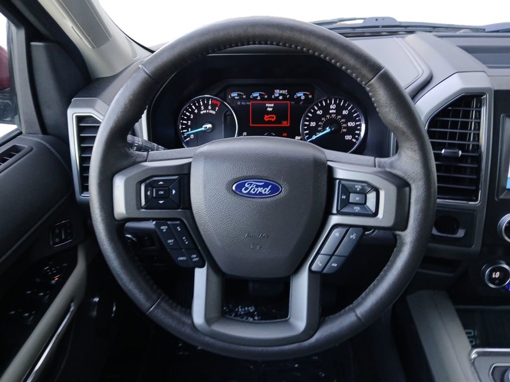 Used 2019 Ford Expedition XLT w/ Equipment Group 202A RWD image 21