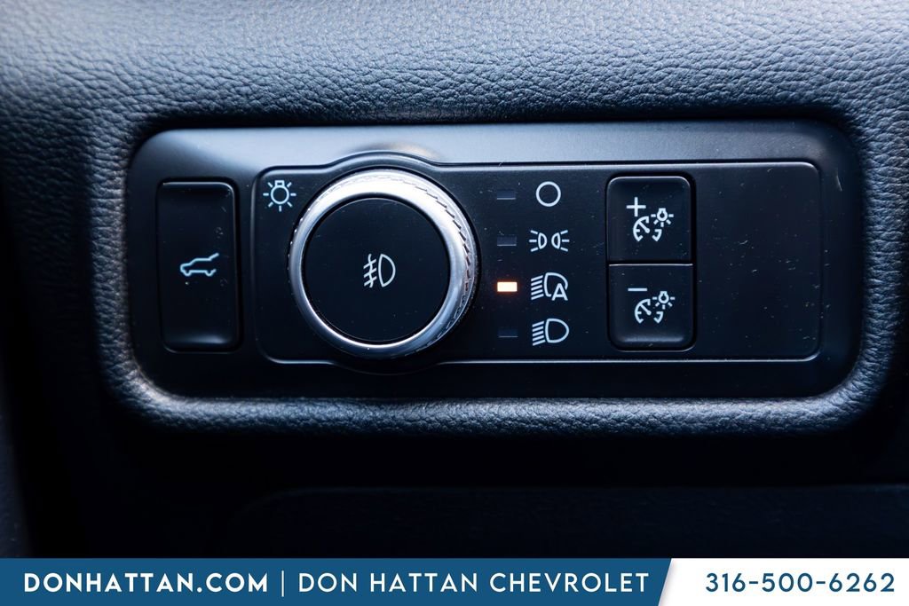 Used 2020 Ford Explorer XLT w/ Equipment Group 202A RWD image 10