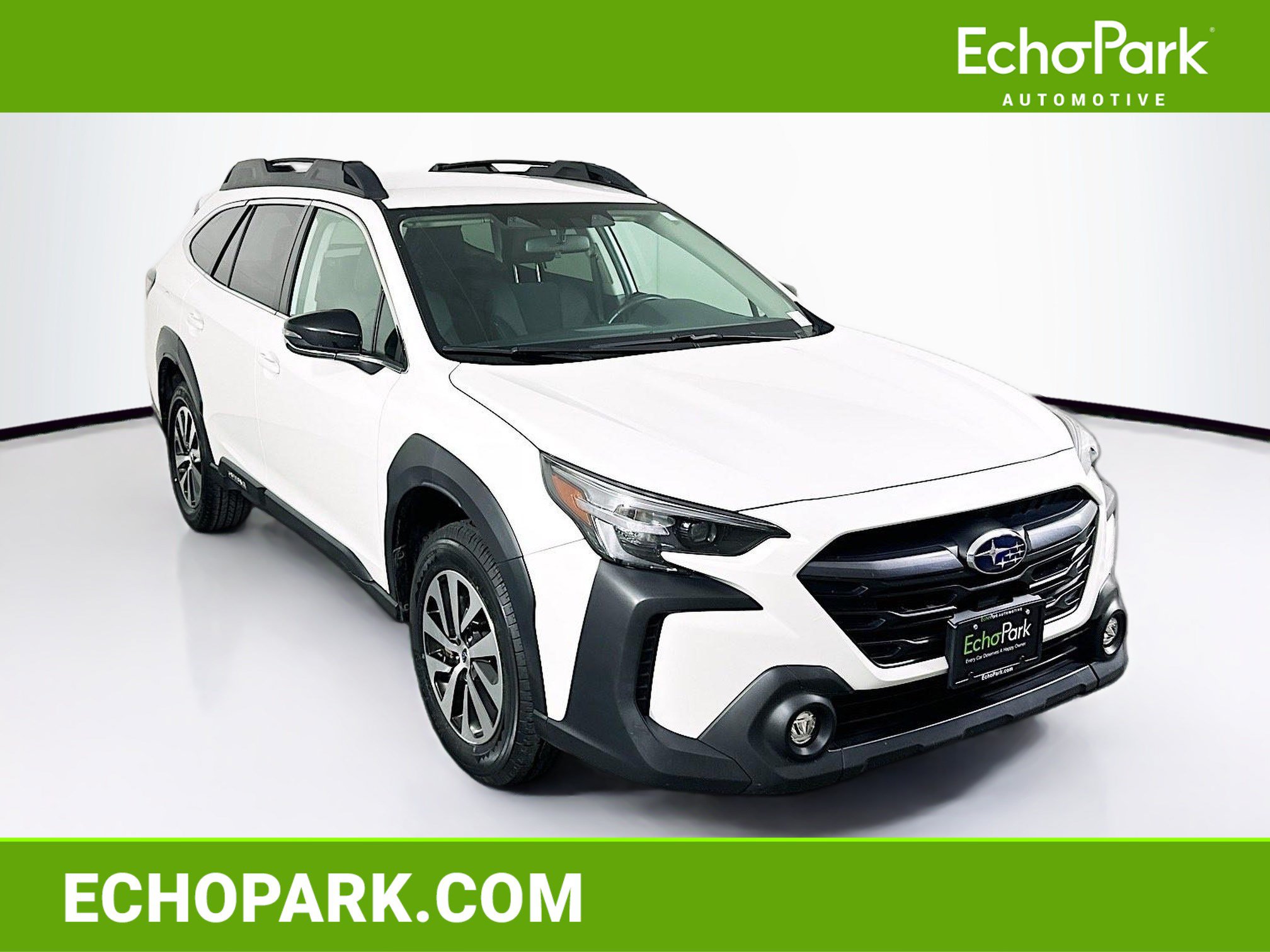 Used 2024 Subaru Outback Premium AWD/4WD image 1