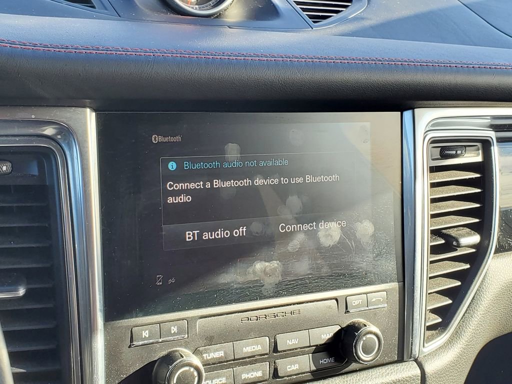 Used 2017 Porsche Macan S image 22