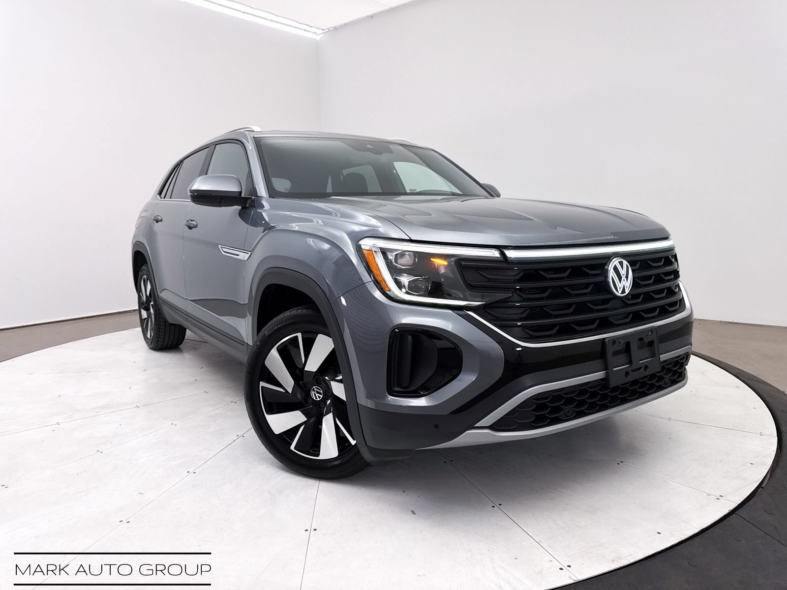 Used 2024 Volkswagen Atlas Cross Sport SE