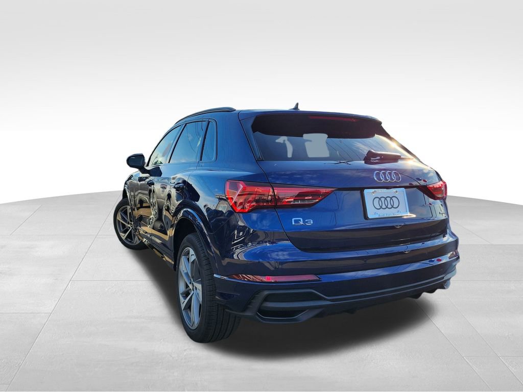 New 2025 Audi Q3 2.0T Premium image 4