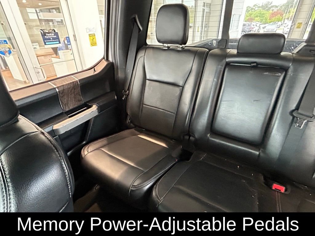 Used 2019 Ford F250 Lariat w/ Lariat Value Package image 12