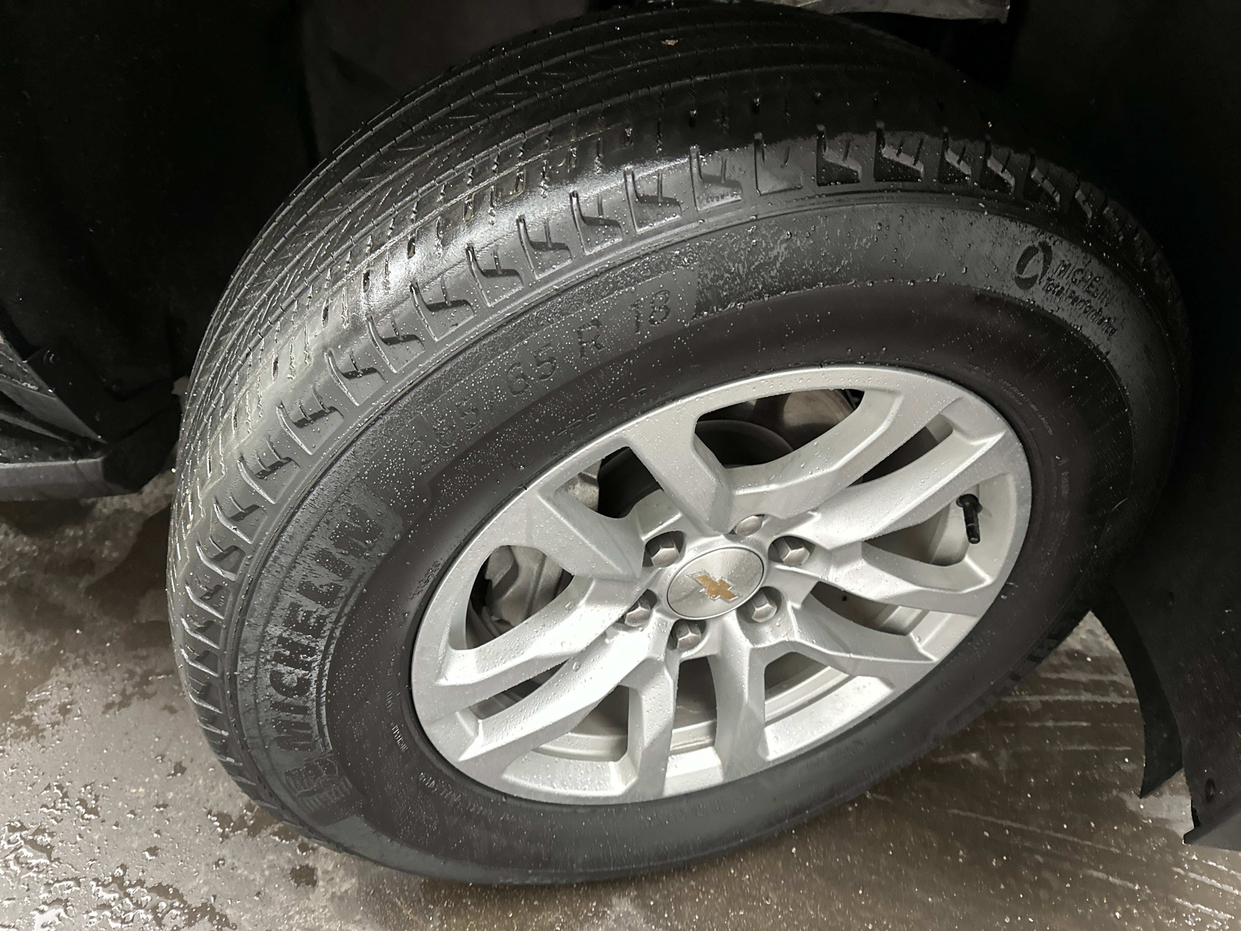 Used 2024 Chevrolet Tahoe LT image 11