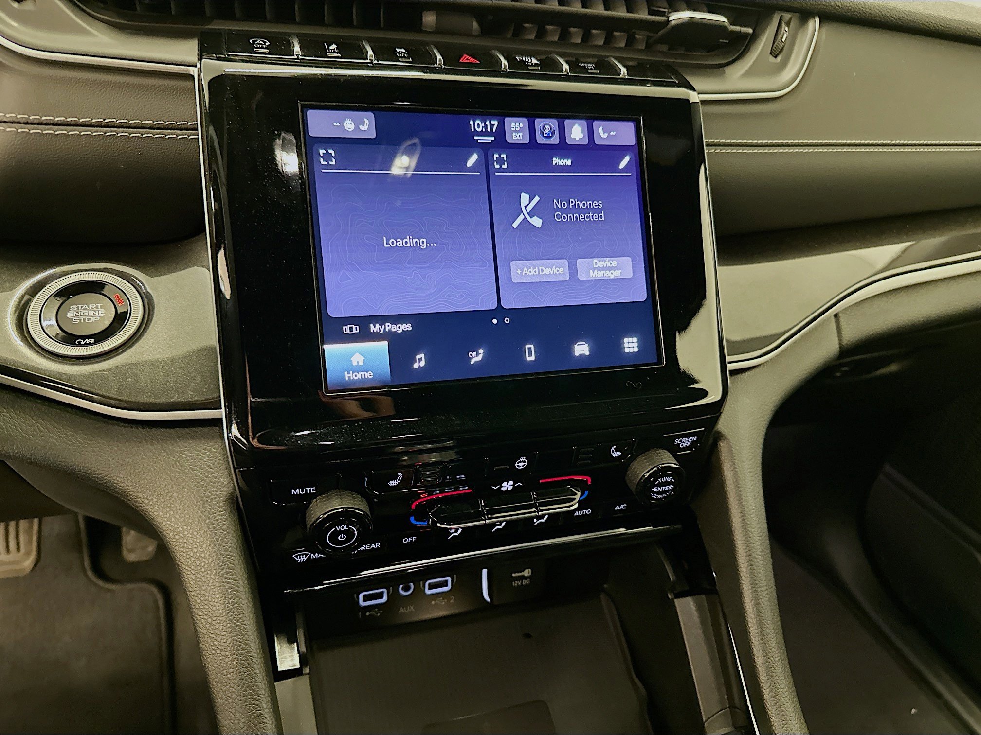 Used 2023 Jeep Grand Cherokee Altitude AWD/4WD image 25