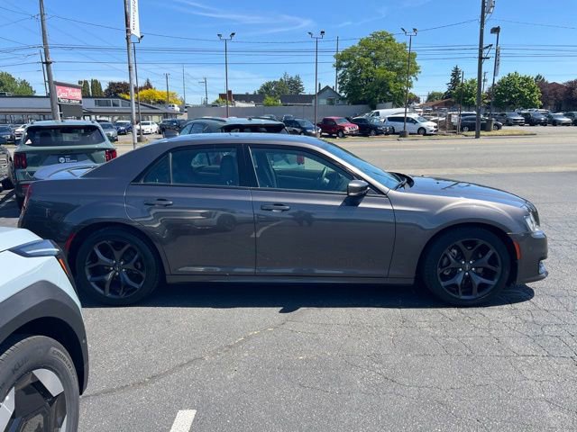 Used 2021 Chrysler 300 S w/ S Model Appearance Package RWD image 8