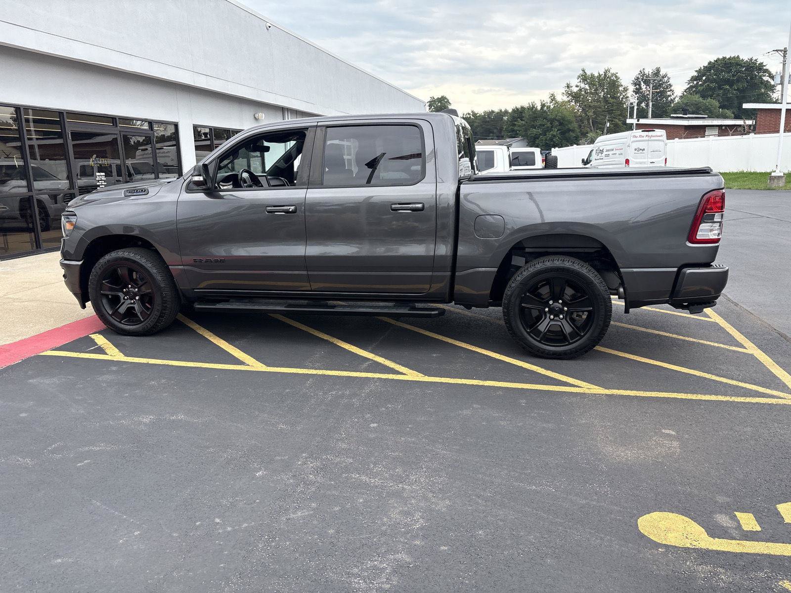Used 2021 RAM 1500 Big Horn AWD/4WD image 8