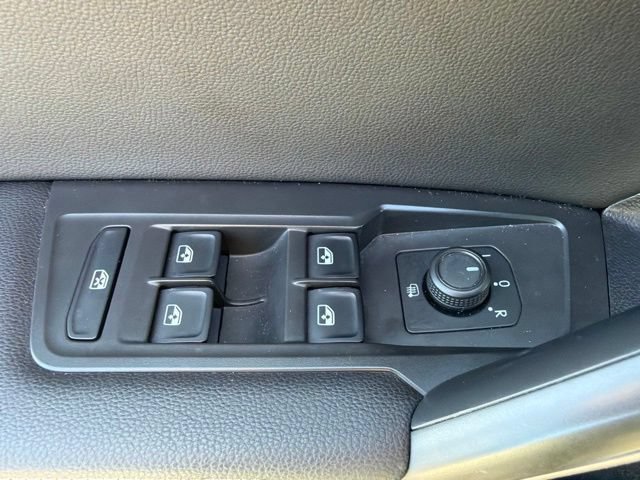 Used 2022 Volkswagen Tiguan S FWD image 25