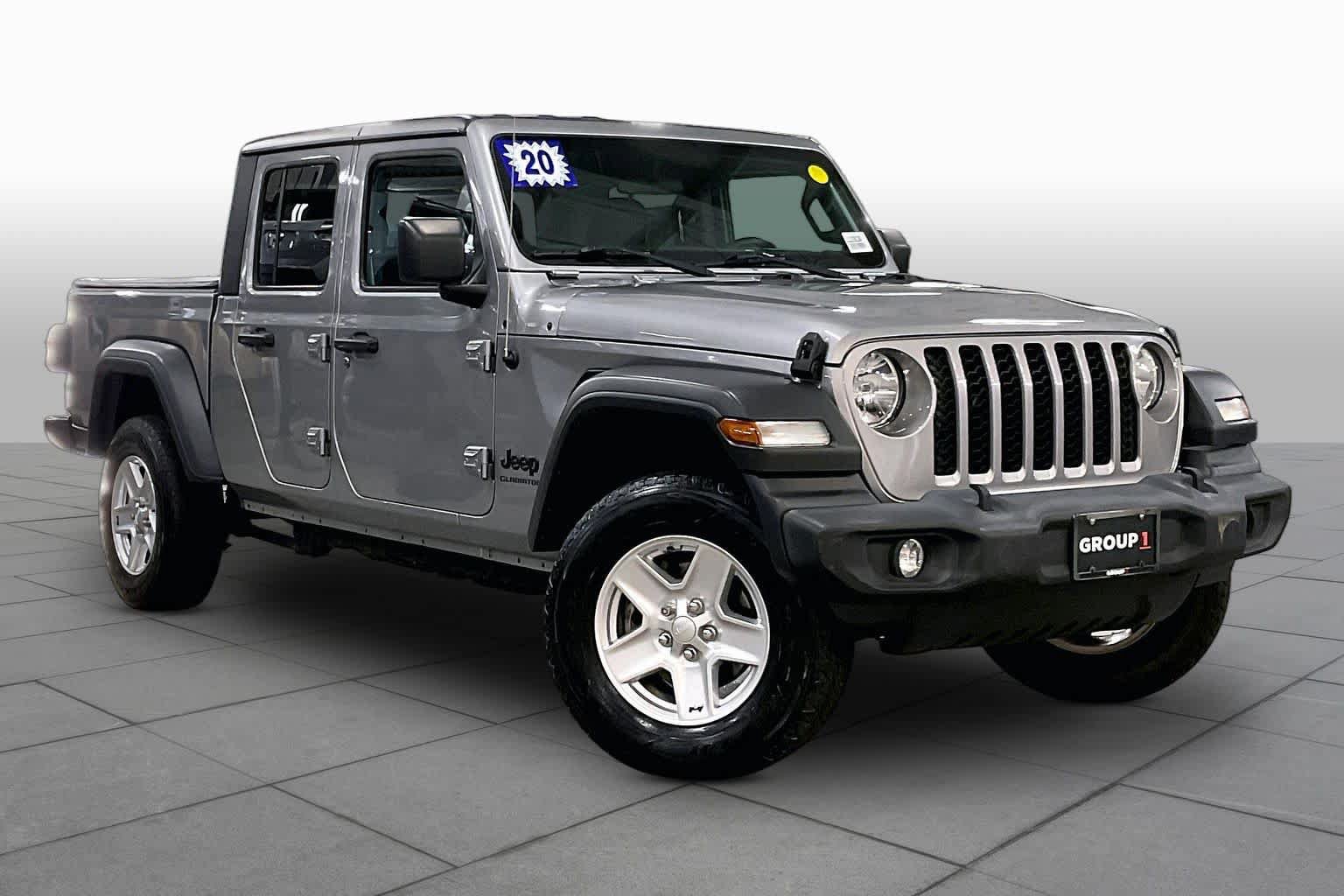 Used 2020 Jeep Gladiator Sport w/ Quick Order Package 24S AWD/4WD image 3