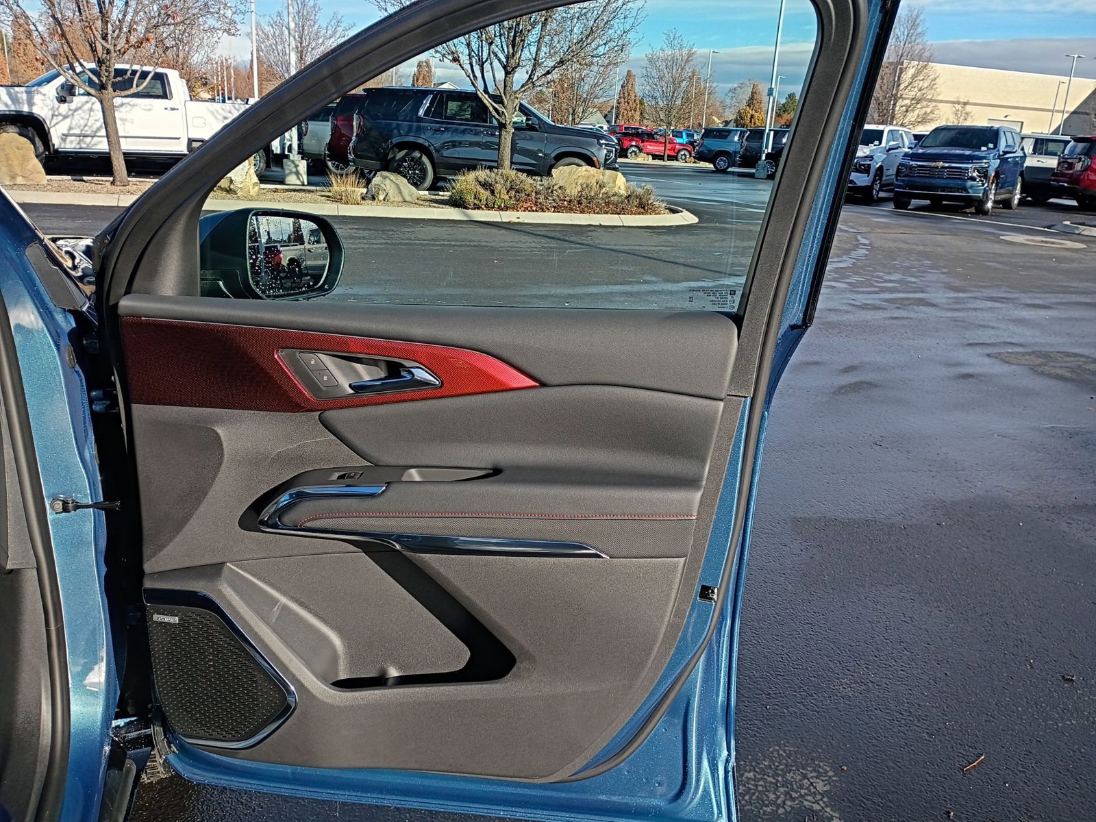 New 2026 Chevrolet Traverse RS image 21