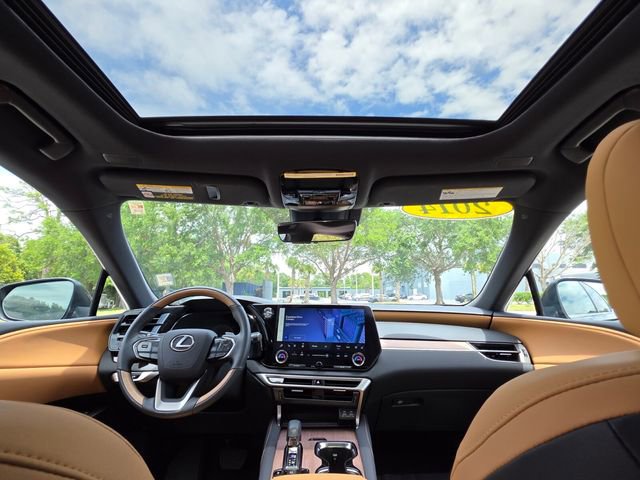 Used 2024 Lexus RX 350h w/ Accessory Package (Z1) image 20