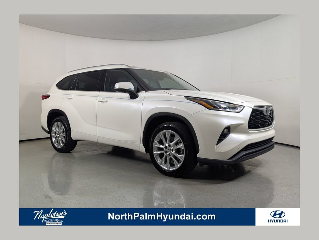 Used 2021 Toyota Highlander Limited FWD video 1
