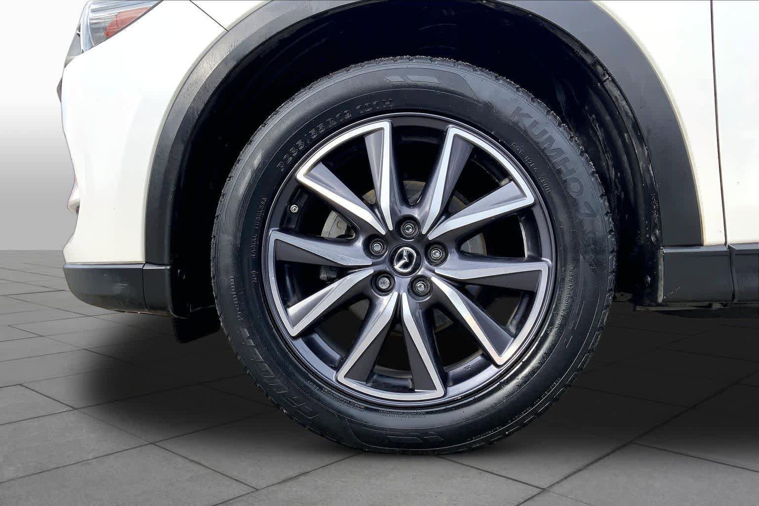 Used 2018 MAZDA CX-5 Grand Touring w/ Premium Package AWD/4WD image 11