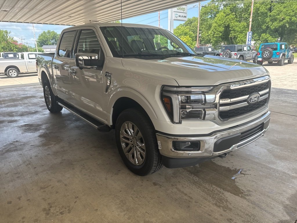 New 2025 Ford F150 Lariat w/ Equipment Group 501A Mid image 3