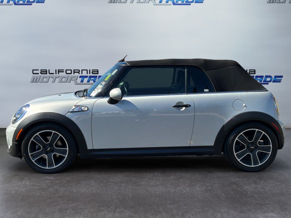 Used 2012 MINI Cooper S w/ Sport Pkg FWD image 8