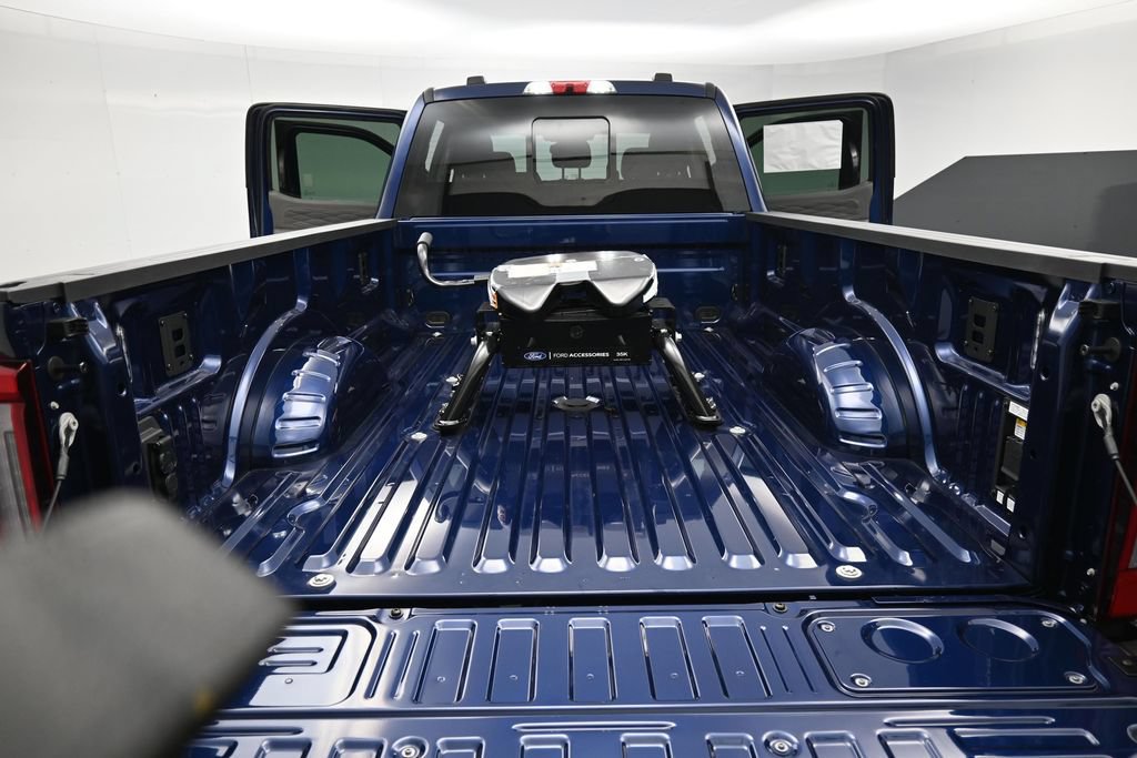 New 2027 Ford F450 Platinum w/ Platinum Plus Package AWD/4WD image 25