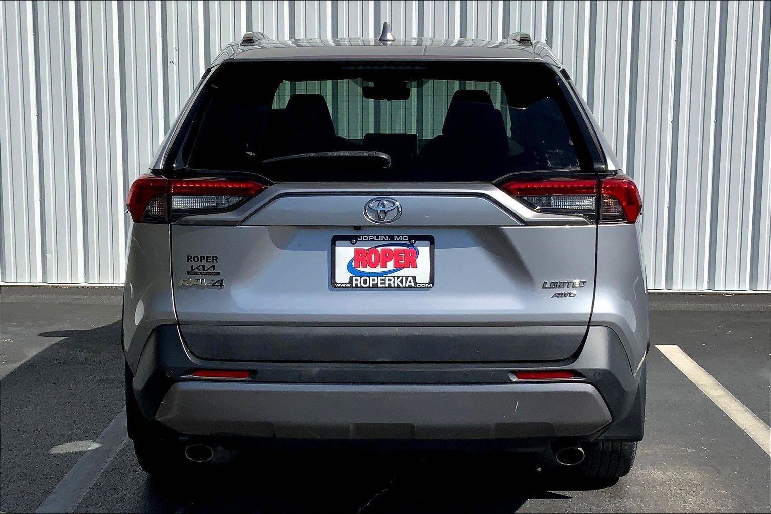 Used 2020 Toyota RAV4 Limited w/ All Weather Liner Package AWD/4WD image 4