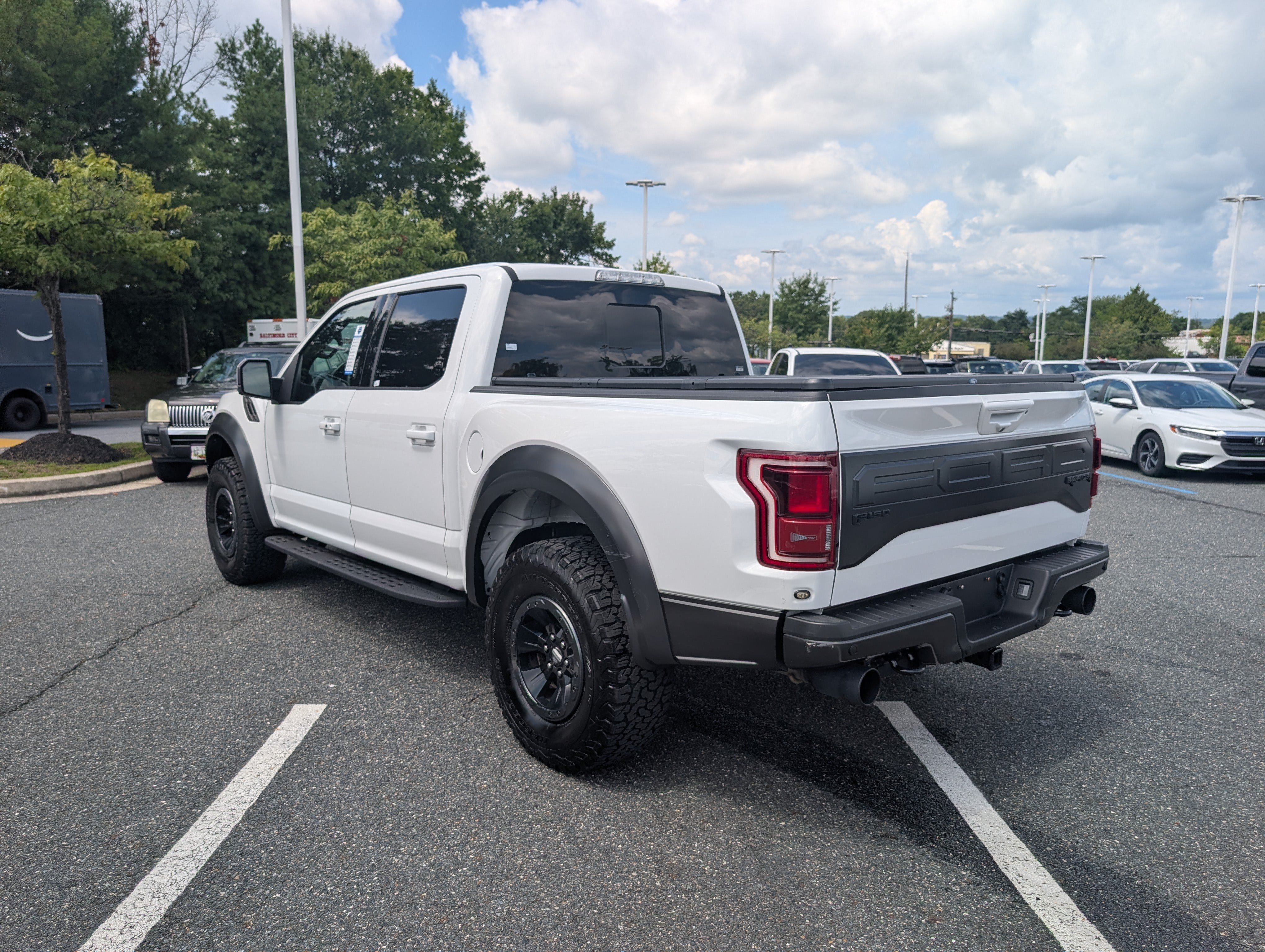 Used 2018 Ford F150 Raptor w/ Equipment Group 802A Luxury AWD/4WD image 5