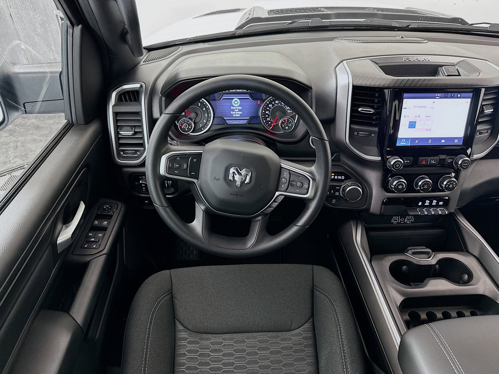 New 2026 RAM 1500 Express AWD/4WD image 21