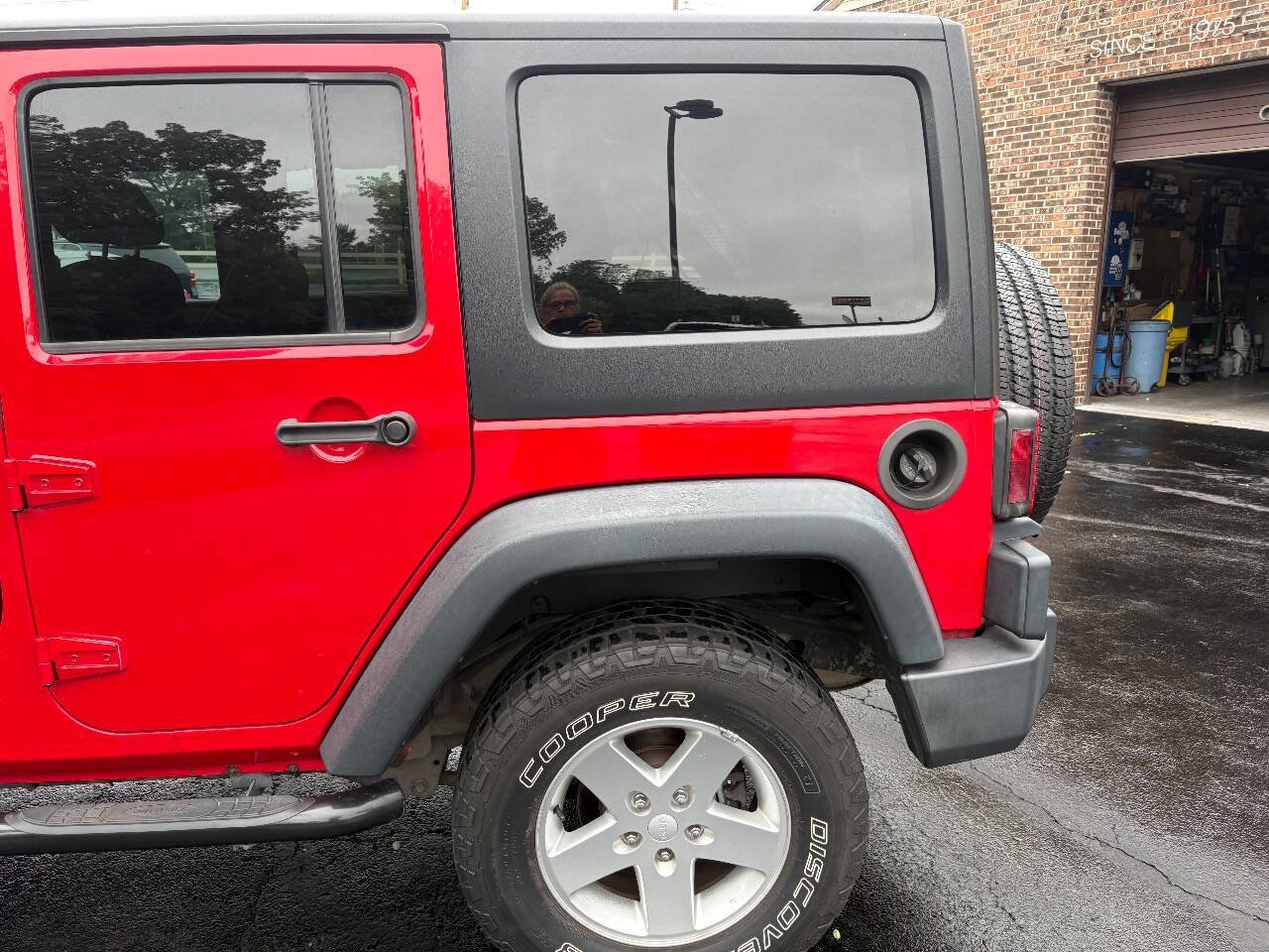 Used 2014 Jeep Wrangler Unlimited Sport w/ Quick Order Package 23S AWD/4WD image 11