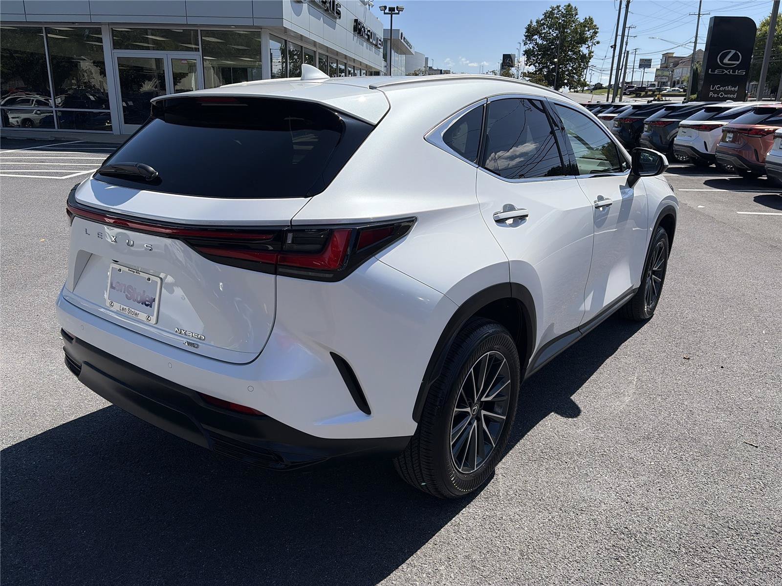 Used 2025 Lexus NX 350 AWD w/ Accessory Package (2T) image 5